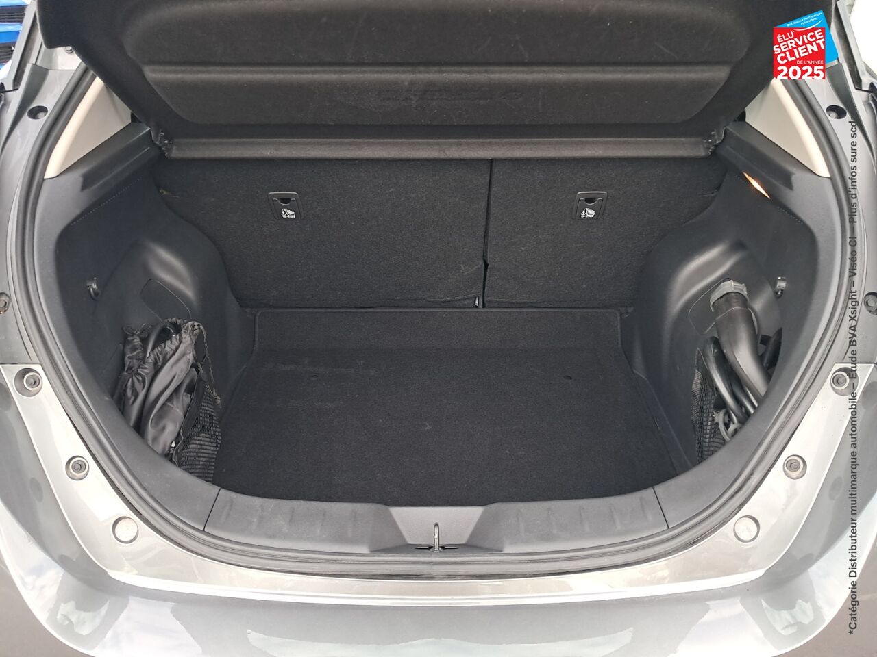 Véhicule d'occasion NISSAN LEAF 150CH 40KWH ACENTA 22 chez Renault Saint-Louis
