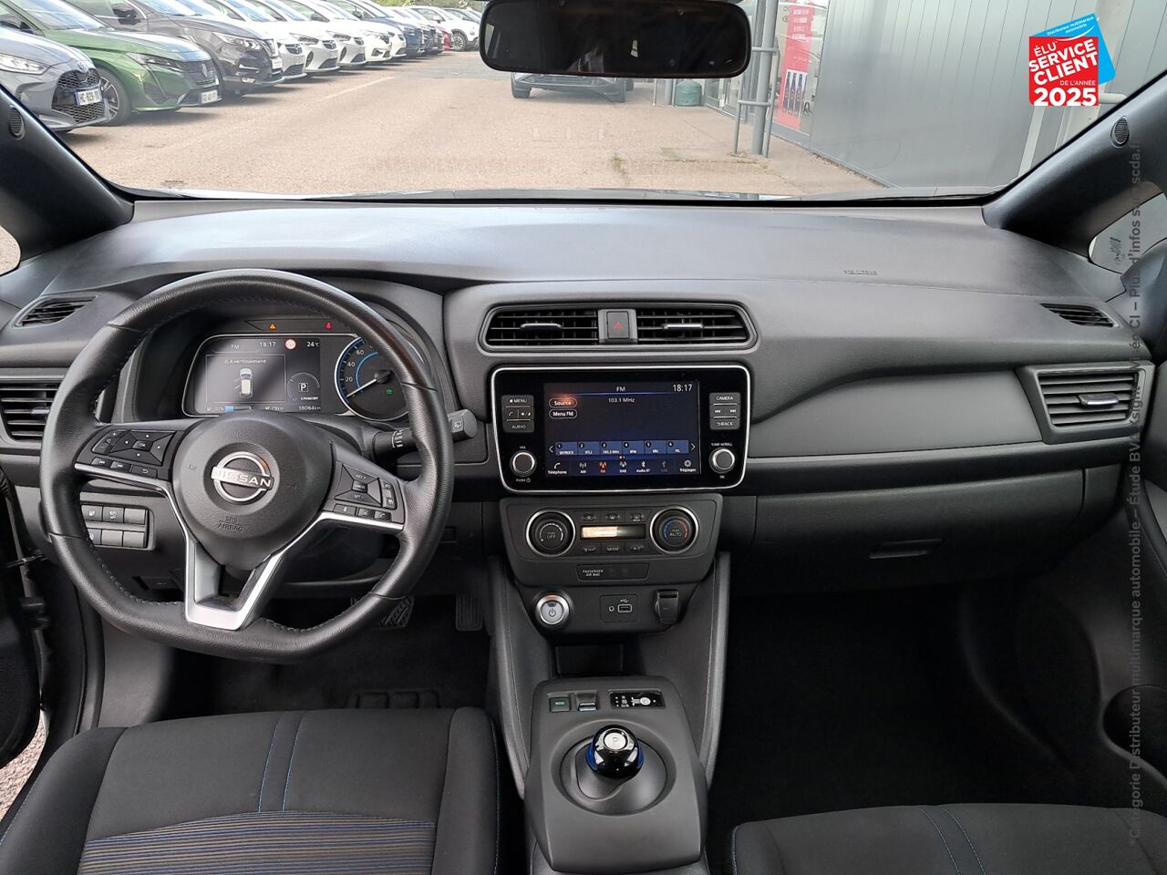 Véhicule d'occasion NISSAN LEAF 150CH 40KWH ACENTA 22 chez Renault Saint-Louis