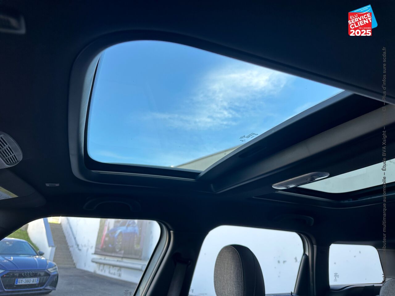 chez MINI Lons-Le-Saunier