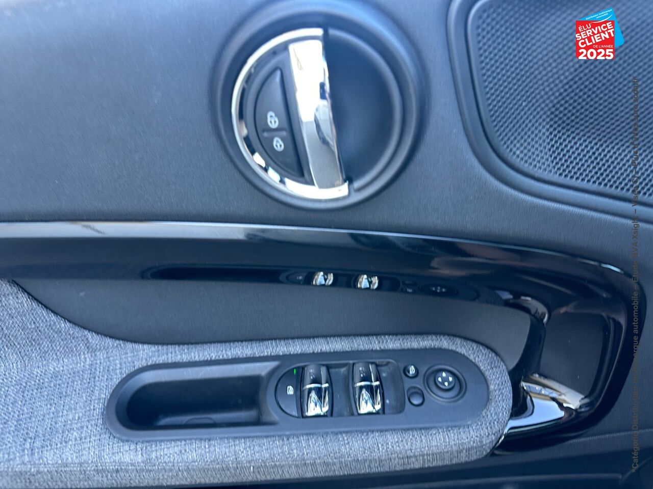 chez MINI Lons-Le-Saunier