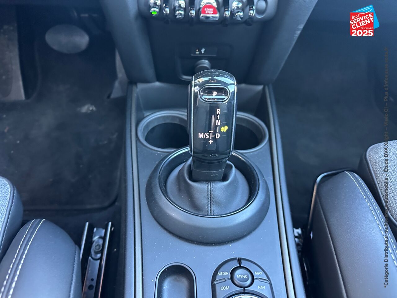 chez MINI Lons-Le-Saunier