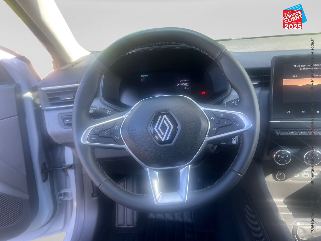 Véhicule d'occasion RENAULT CLIO 1.0 TCE 90CH EVOLUTION chez Renault Saint-Louis