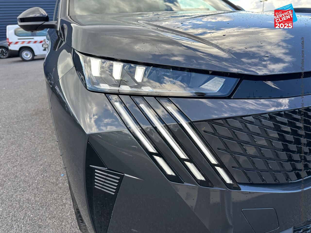 chez Peugeot Hirson