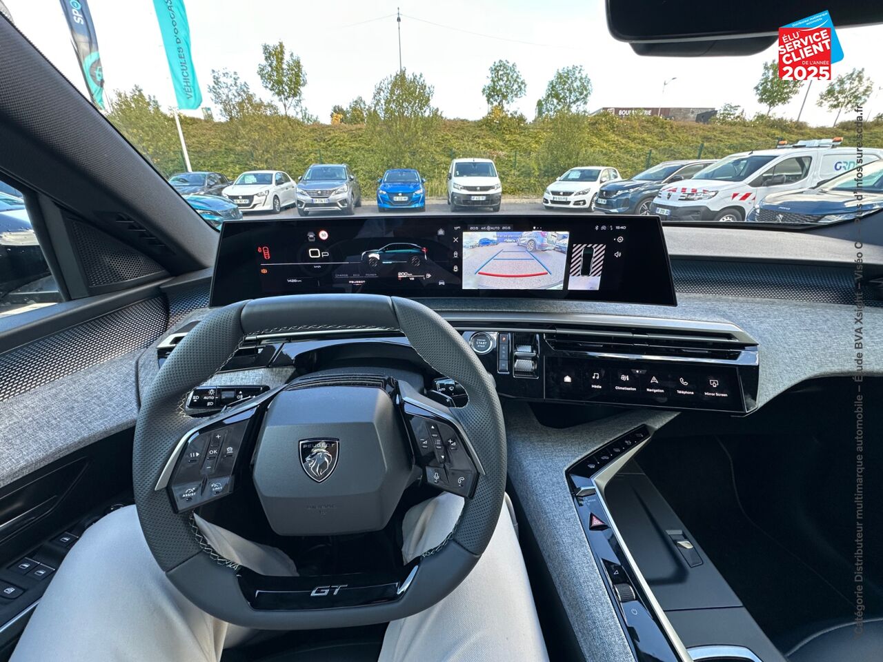 chez Peugeot Hirson