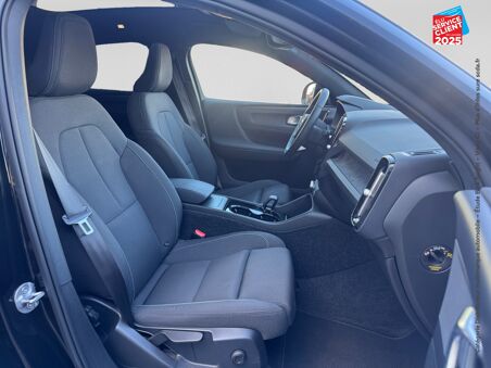 VOLVO C40 RECHARGE 231CH...