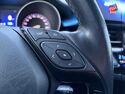 Véhicule d'occasion TOYOTA C-HR 122H COLLECTION 2WD E-CVT RC18