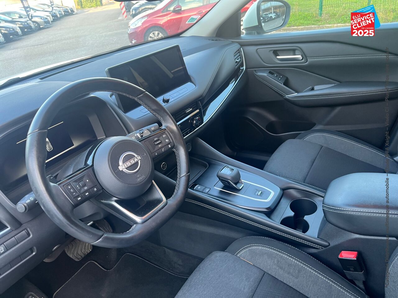 Véhicule d'occasion NISSAN QASHQAI 1.3 MILD HYBRID 158CH N-CONNECTA XTRONIC 2022 chez Renault Colmar