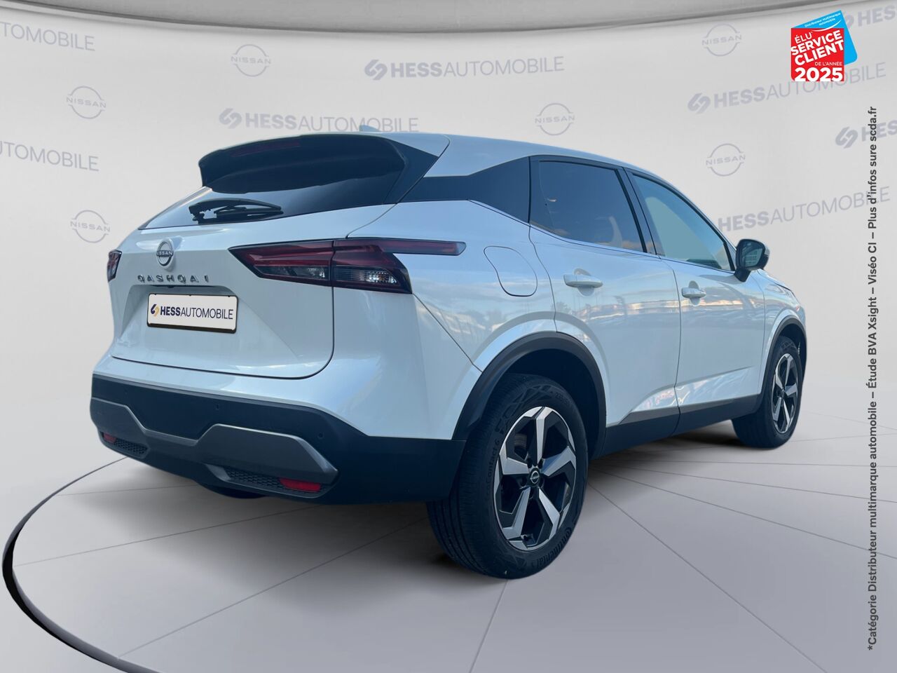 Véhicule d'occasion NISSAN QASHQAI 1.3 MILD HYBRID 158CH N-CONNECTA XTRONIC 2022 chez Renault Colmar