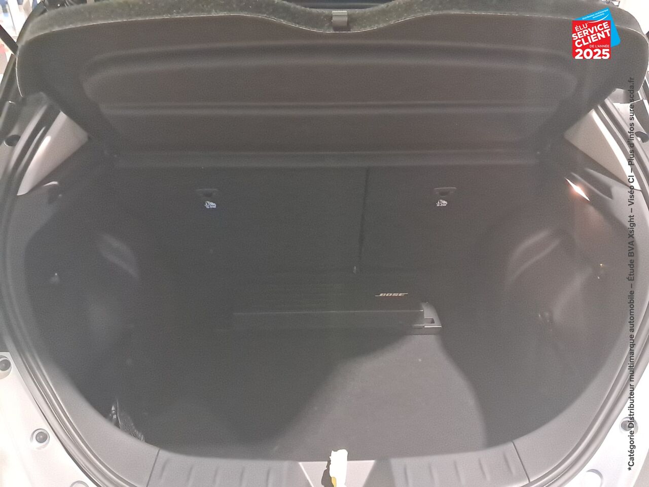 Véhicule d'occasion NISSAN LEAF 150CH 40KWH TEKNA 22 chez Renault Saint-Louis