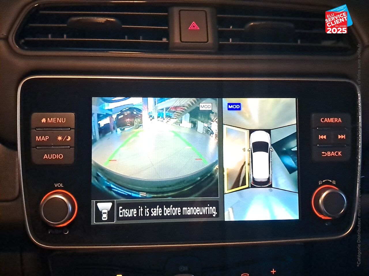 Véhicule d'occasion NISSAN LEAF 150CH 40KWH TEKNA 22 chez Renault Saint-Louis