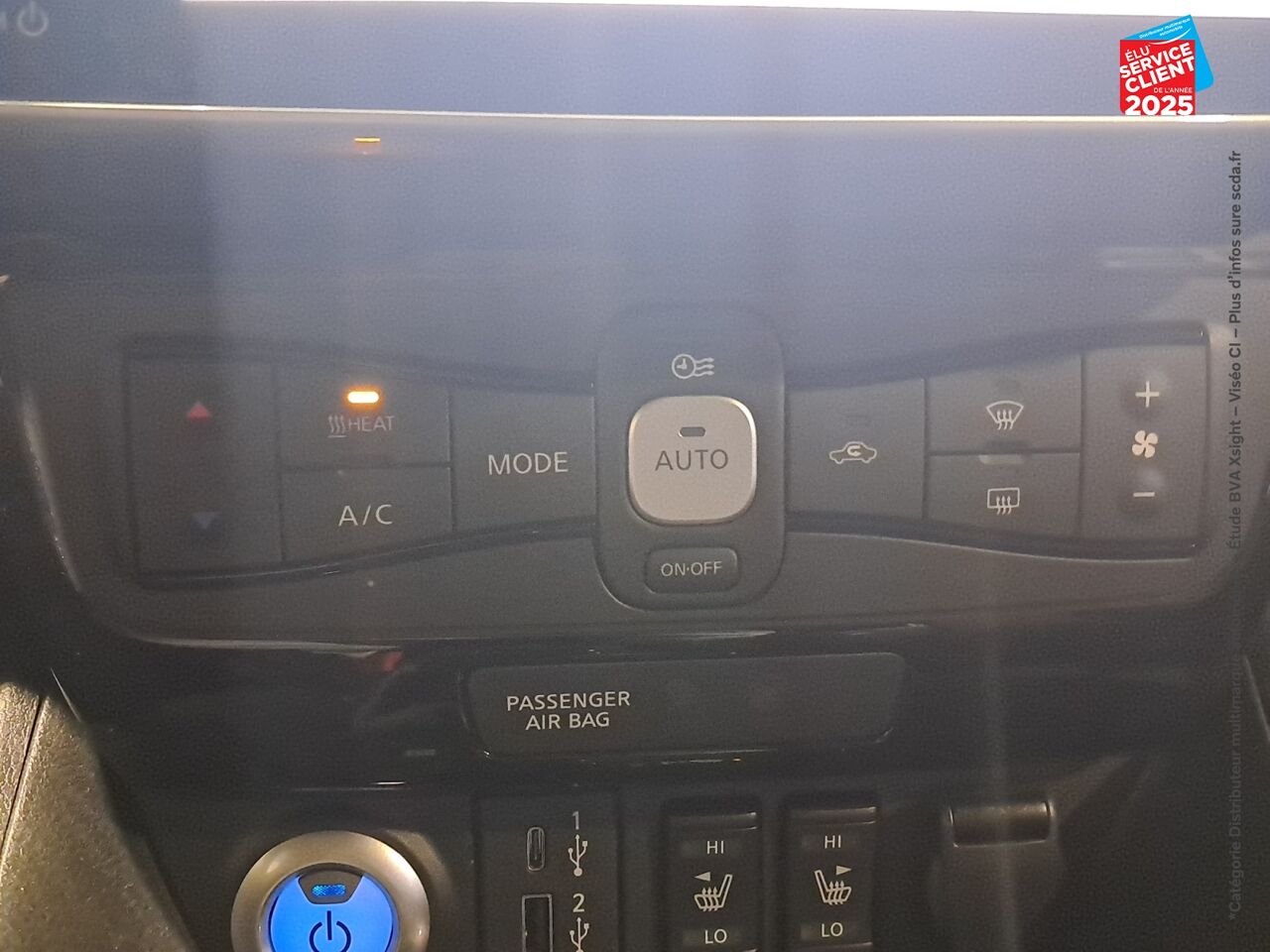 Véhicule d'occasion NISSAN LEAF 150CH 40KWH TEKNA 22 chez Renault Saint-Louis