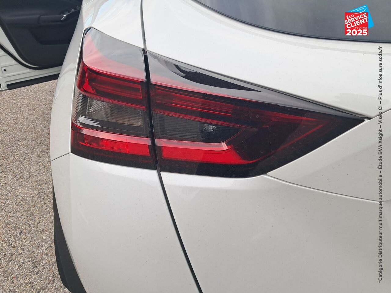 Véhicule d'occasion NISSAN JUKE 1.6 HYBRID 143CH TEKNA 2025 chez Nissan Juke occasion