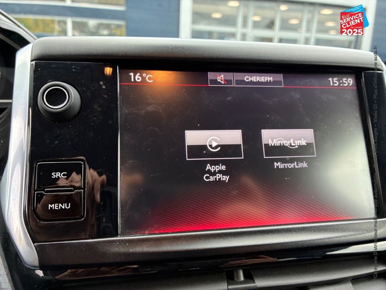 chez Peugeot Charleville