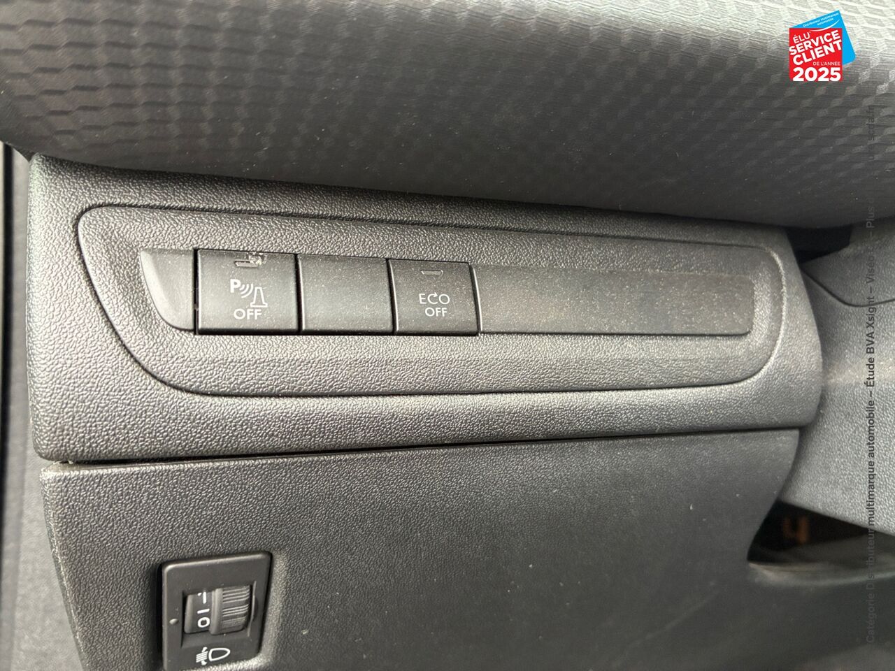 chez Peugeot Charleville