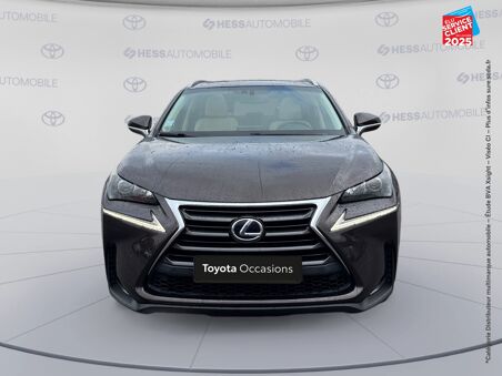LEXUS NX 300H 4WD LUXE