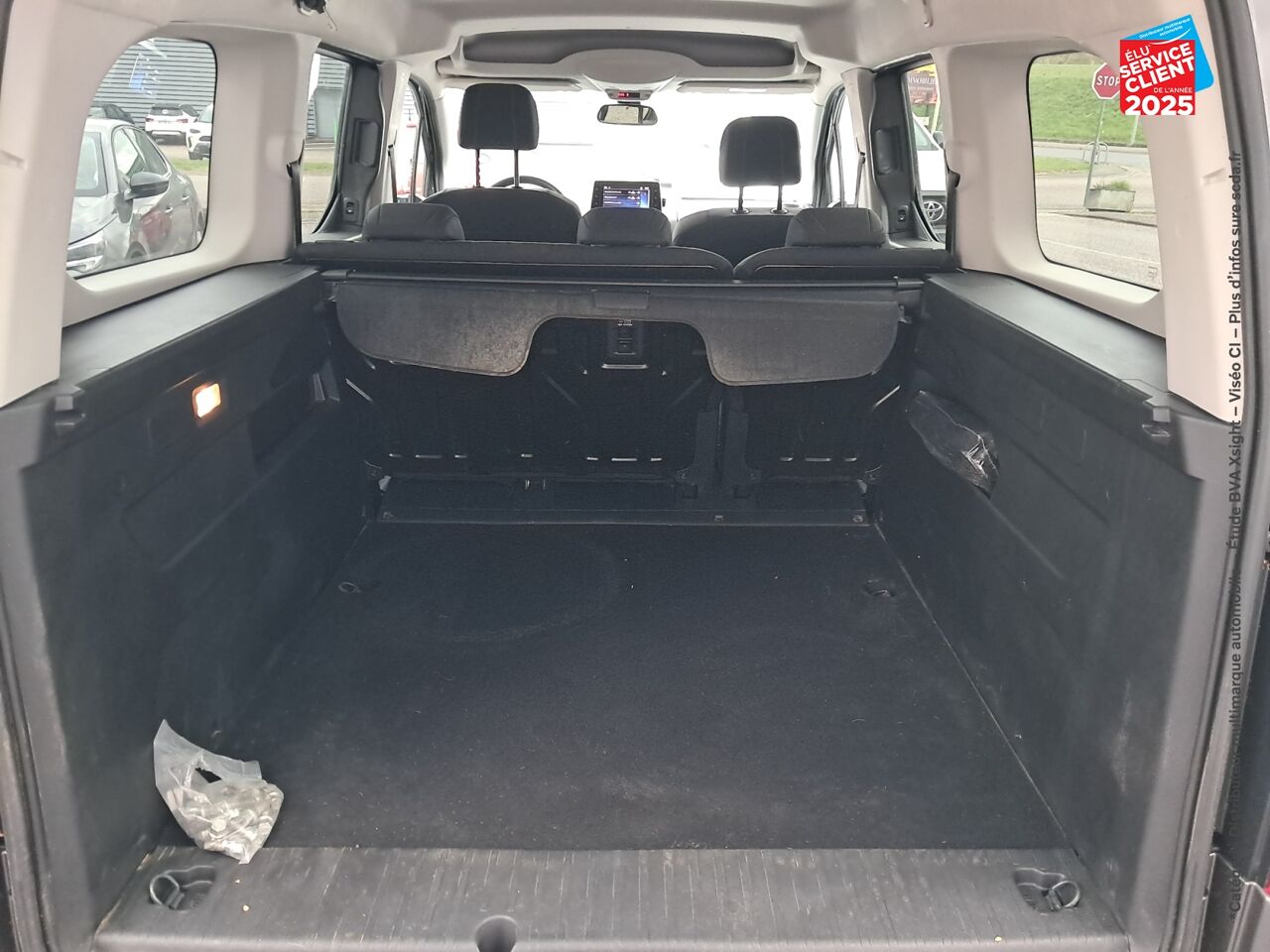 Véhicule d'occasion TOYOTA PROACE CITY VERSO PROACE VERSO LONG ELECTRIC 50 KWH EXECUTIVE CAMERA CARPLAY chez Toyota Sarreguemines