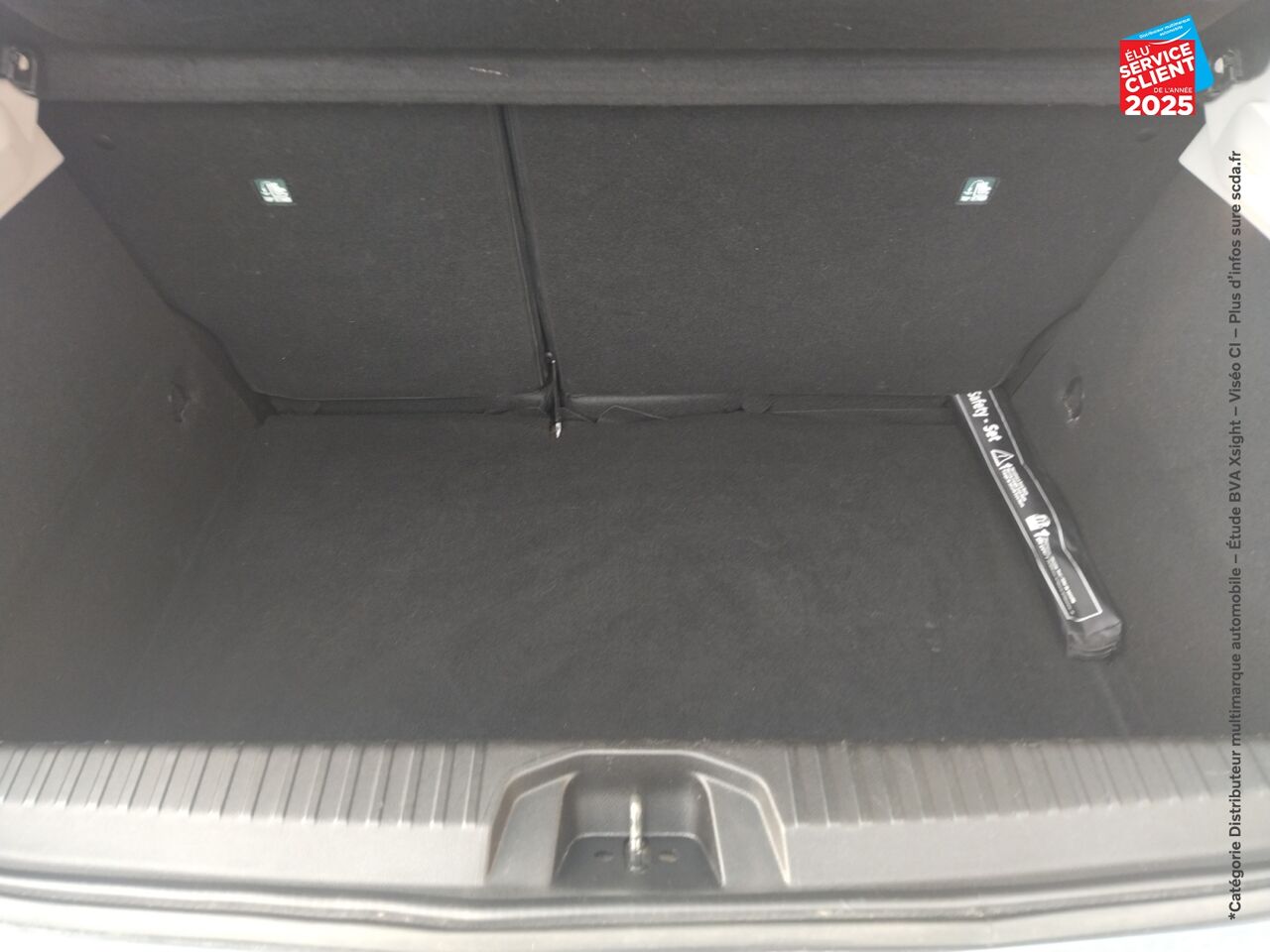 Véhicule d'occasion RENAULT CLIO 1.0 TCE 100CH ZEN chez Renault Colmar