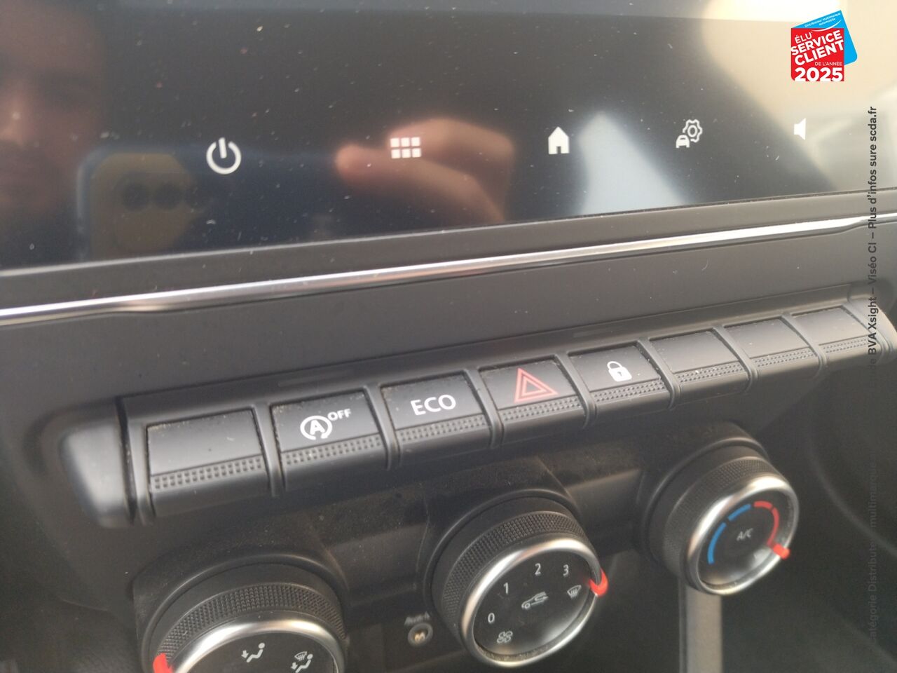 Véhicule d'occasion RENAULT CLIO 1.0 TCE 100CH ZEN chez Renault Colmar