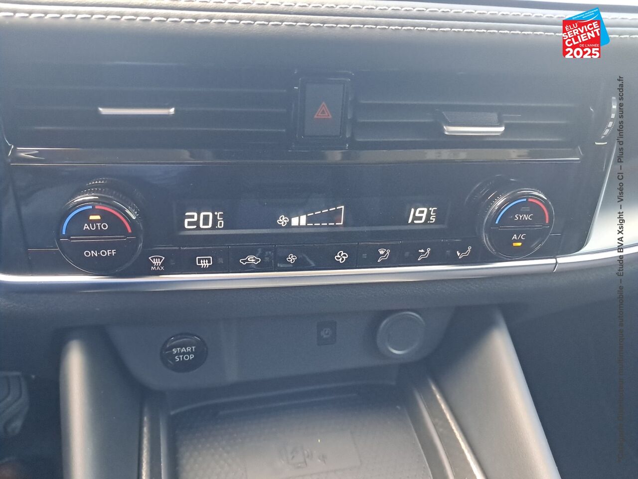 Véhicule d'occasion NISSAN QASHQAI HYBRID E-POWER 190CH N-CONNECTA 2025 chez Renault Saint-Louis