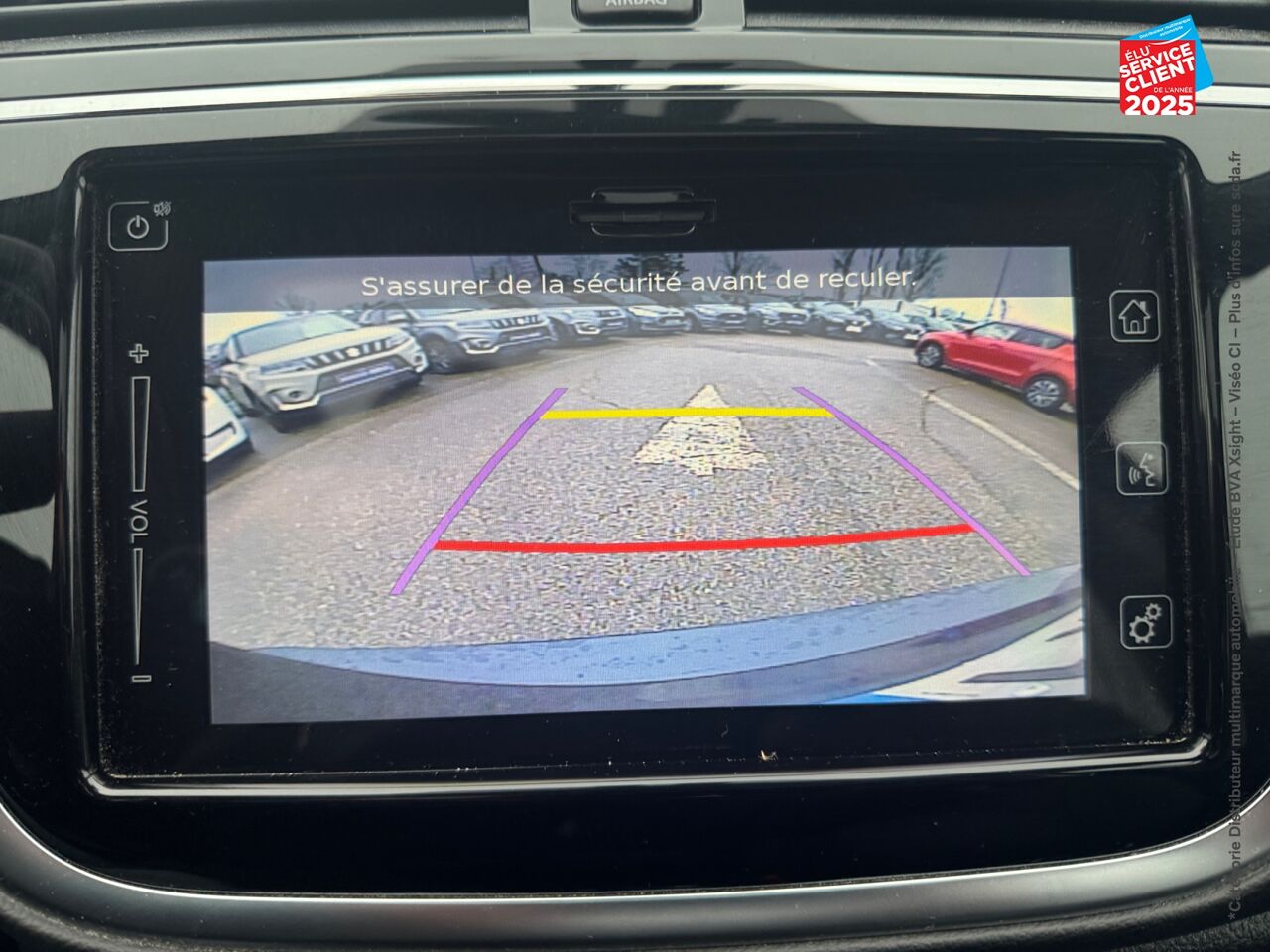 chez Peugeot Reims