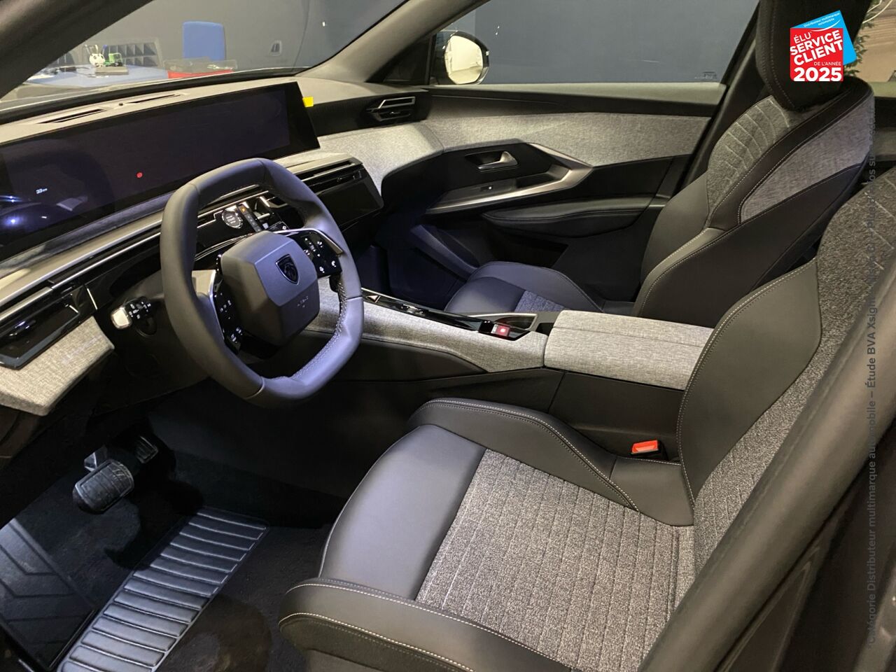 chez Peugeot Hirson