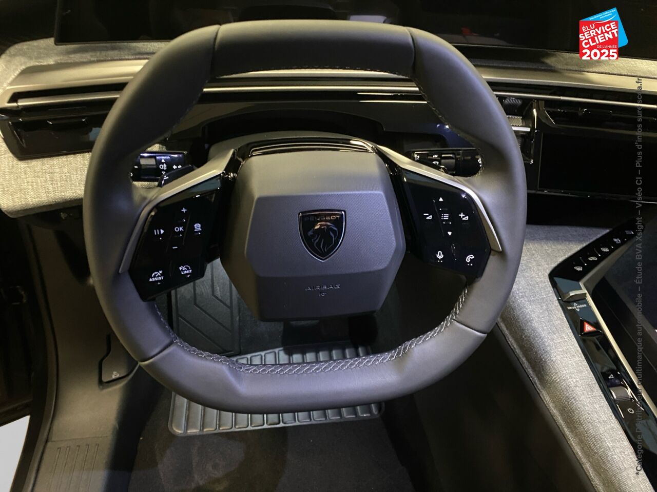 chez Peugeot Hirson