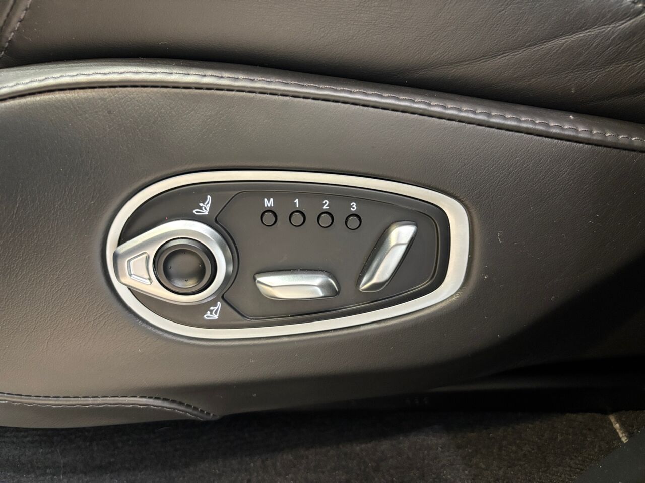 chez HESS Automobile