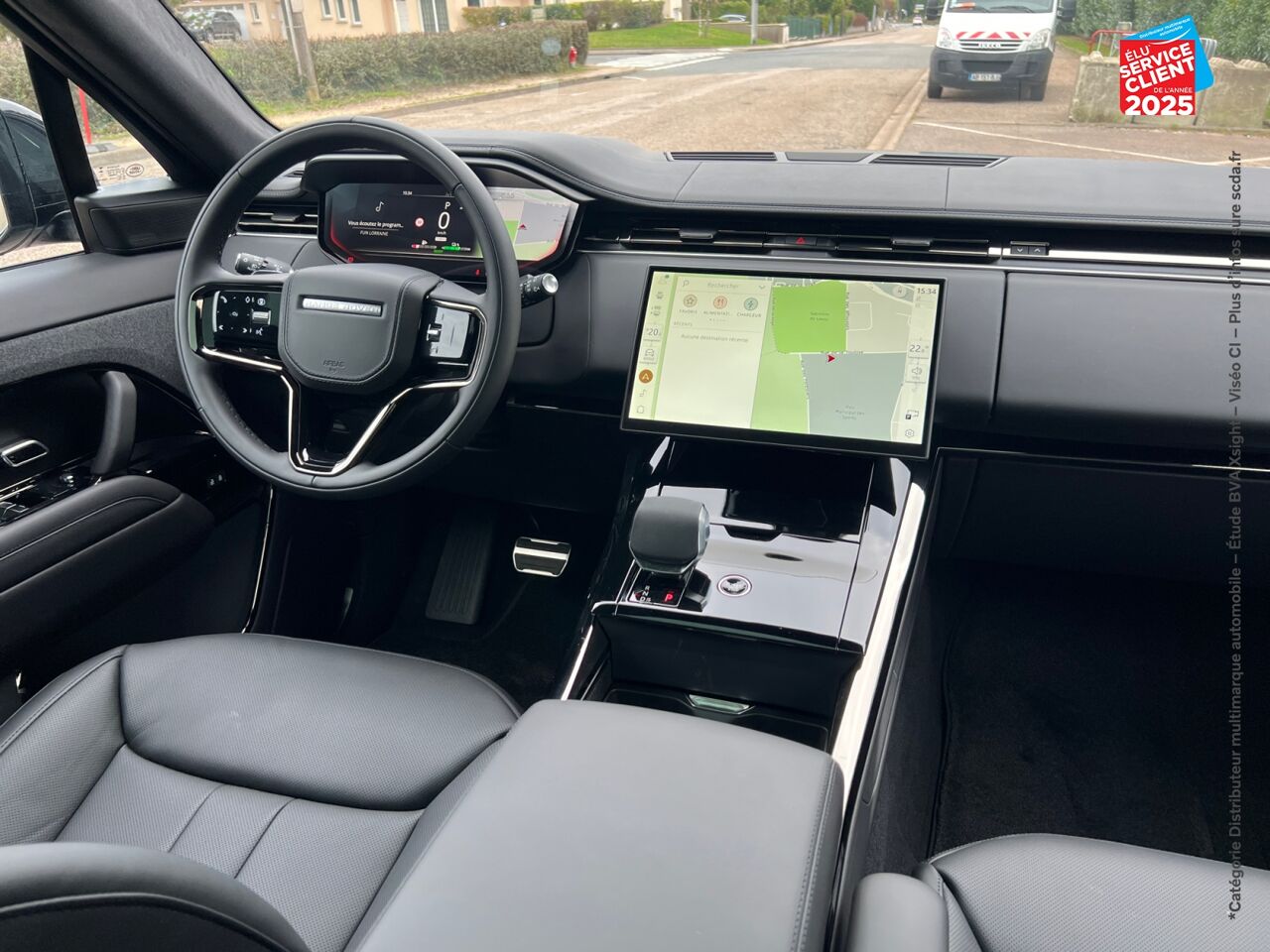 chez Land Rover Strasbourg