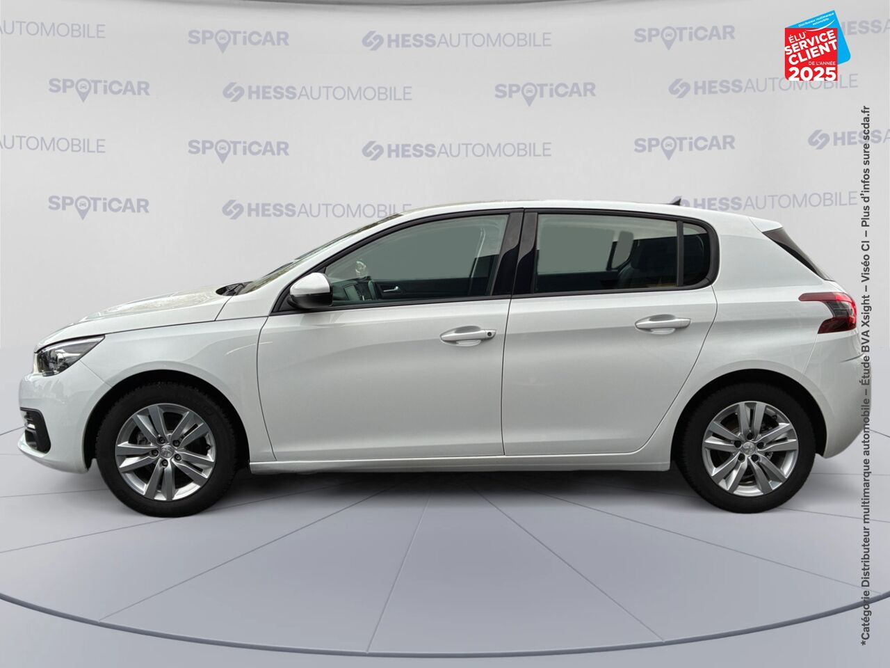 chez Peugeot Charleville