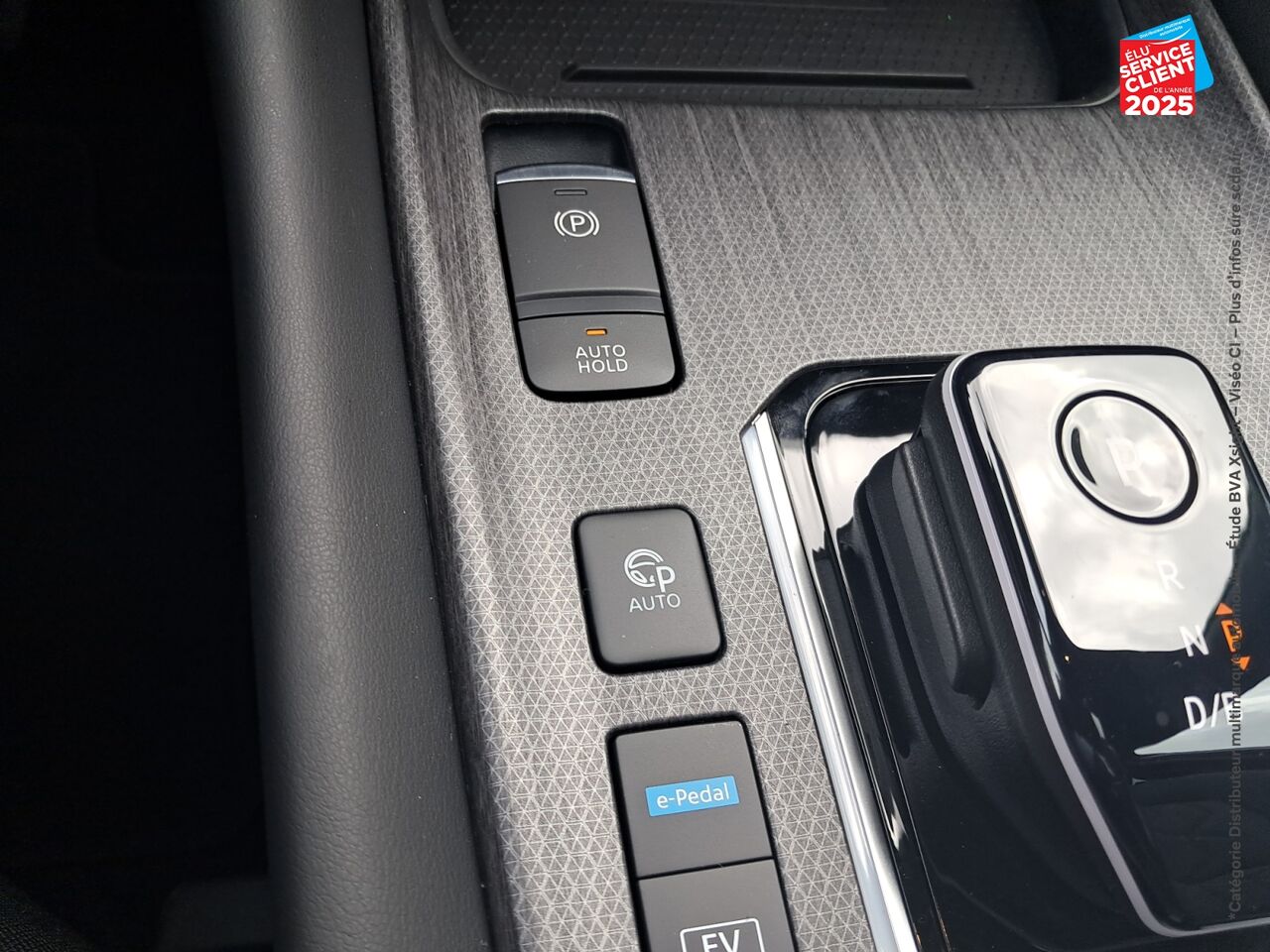 Véhicule d'occasion NISSAN QASHQAI HYBRID E-POWER 190CH TEKNA 2025 chez Renault Saint-Louis