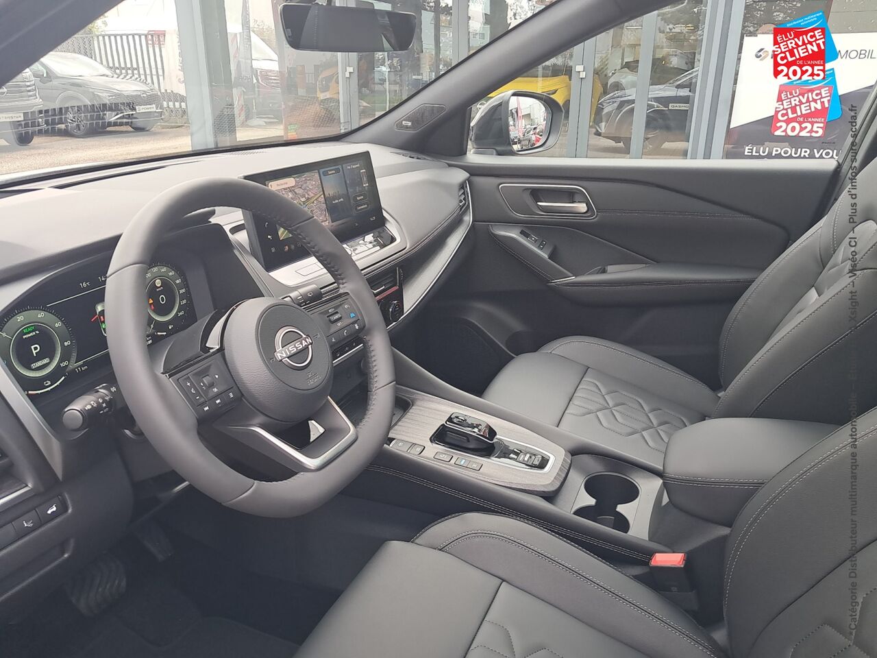 Véhicule d'occasion NISSAN QASHQAI HYBRID E-POWER 190CH TEKNA 2025 chez Renault Saint-Louis