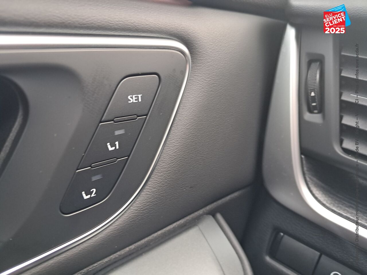 Véhicule d'occasion NISSAN QASHQAI HYBRID E-POWER 190CH TEKNA 2025 chez Renault Saint-Louis