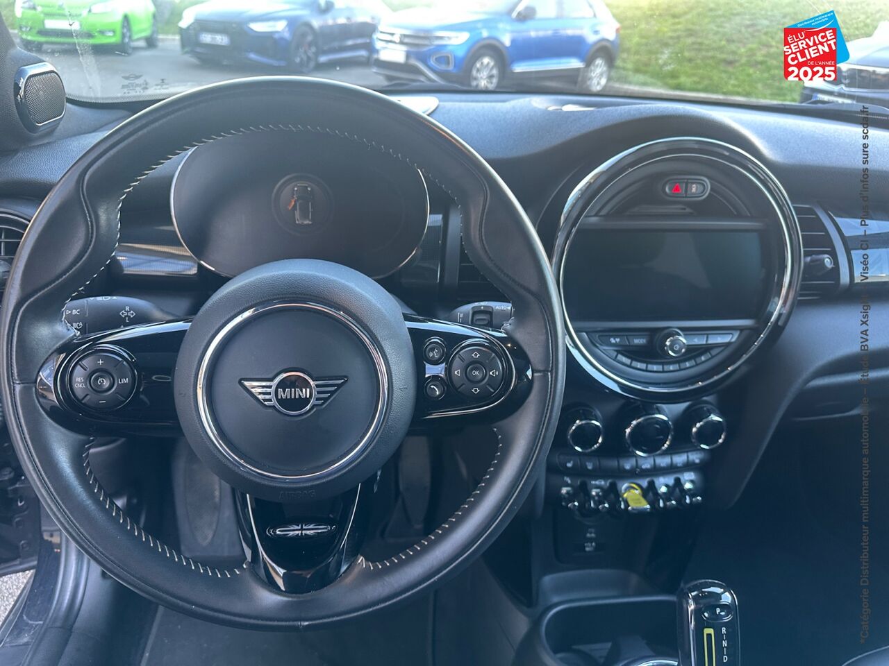 chez MINI Lons-Le-Saunier