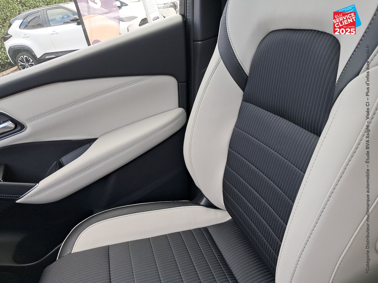 Véhicule d'occasion NISSAN QASHQAI 1.3 MILD HYBRID 158CH TEKNA XTRONIC chez Nissan Qashqai occasion