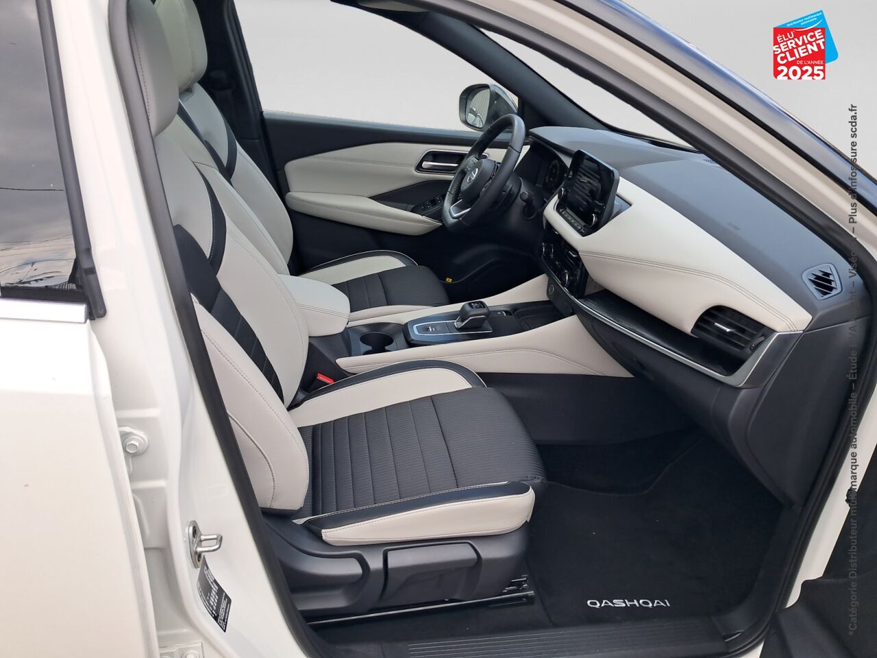 Véhicule d'occasion NISSAN QASHQAI 1.3 MILD HYBRID 158CH TEKNA XTRONIC chez Nissan Qashqai occasion