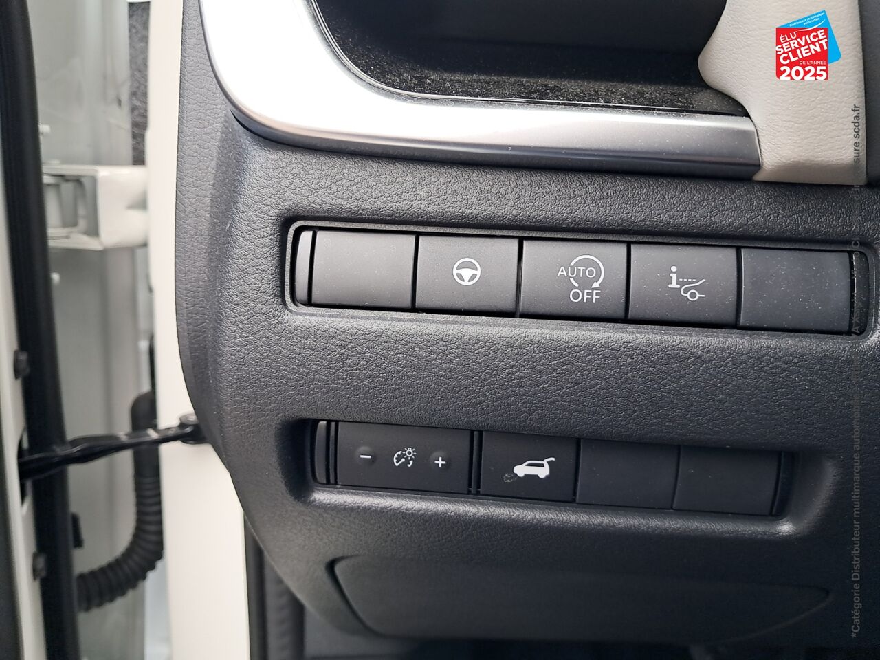 Véhicule d'occasion NISSAN QASHQAI 1.3 MILD HYBRID 158CH TEKNA XTRONIC chez Nissan Qashqai occasion