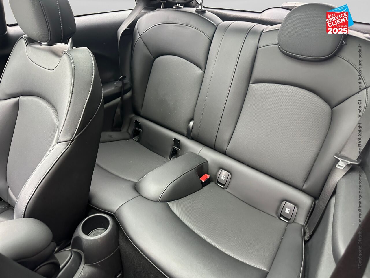 chez MINI Lons-Le-Saunier