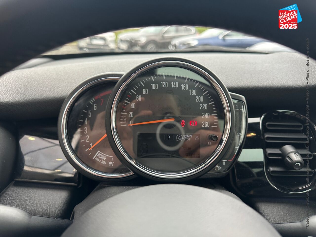 chez MINI Lons-Le-Saunier