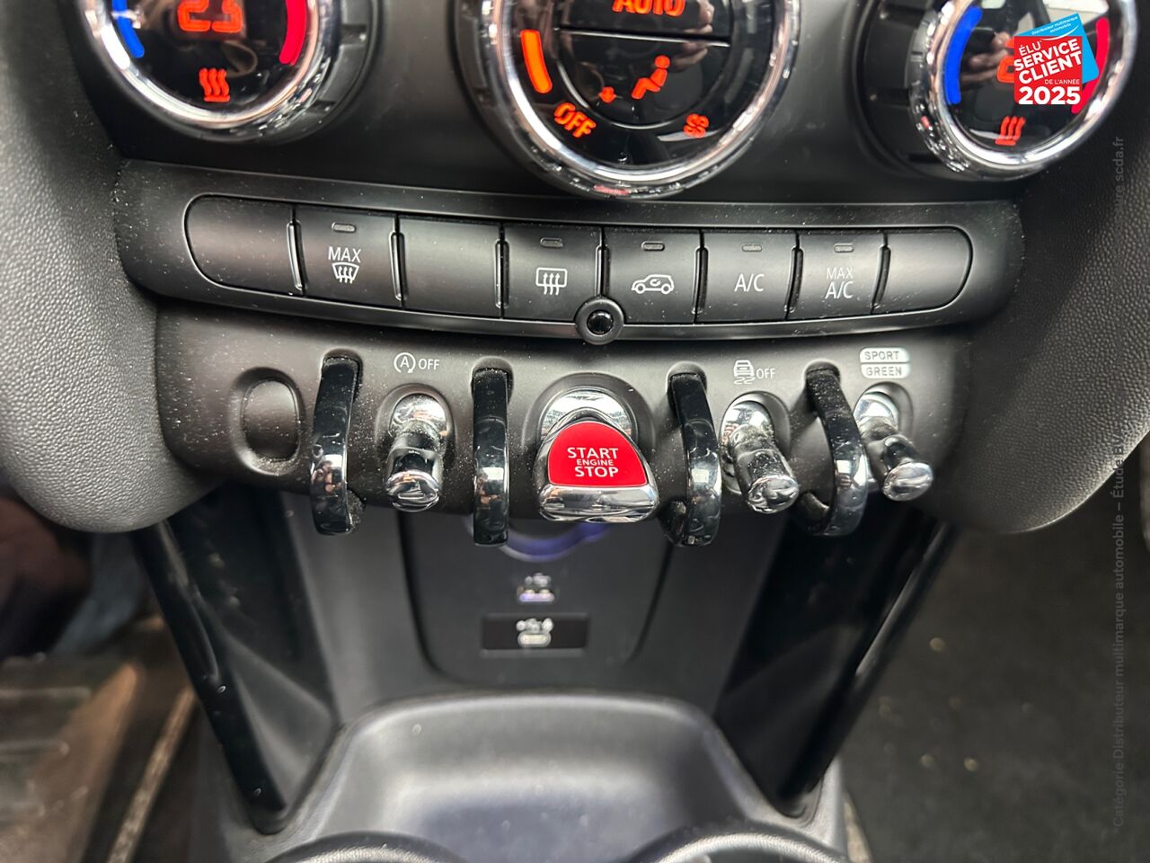 chez MINI Lons-Le-Saunier