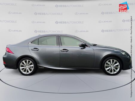 LEXUS IS 300H LUXE