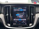 Véhicule d'occasion VOLVO V60 B4 197CH PLUS STYLE DARK DCT 7 SIEGES CUIR GPS CAMERA CARPLAY