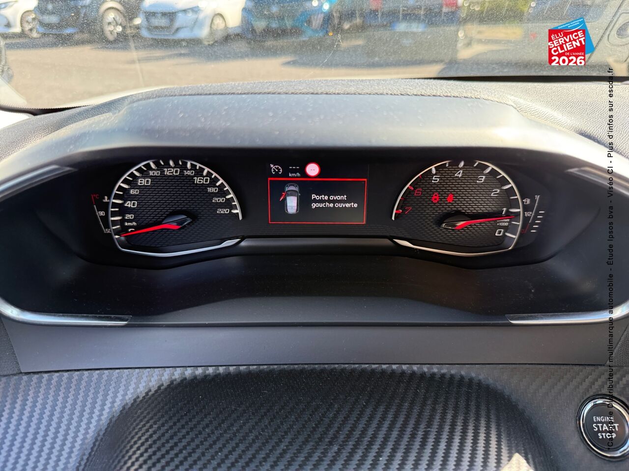chez Peugeot Reims