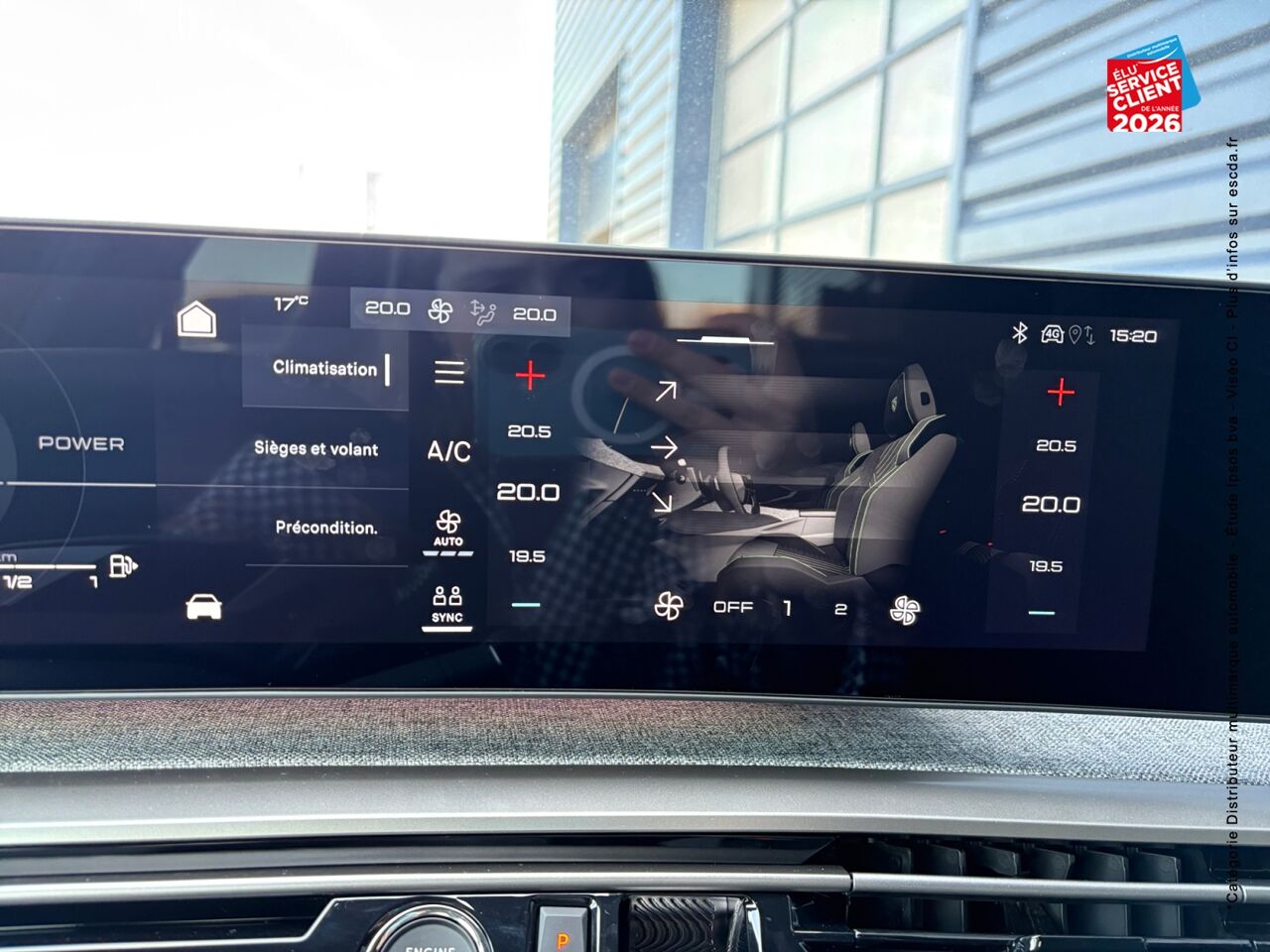 chez Peugeot Reims