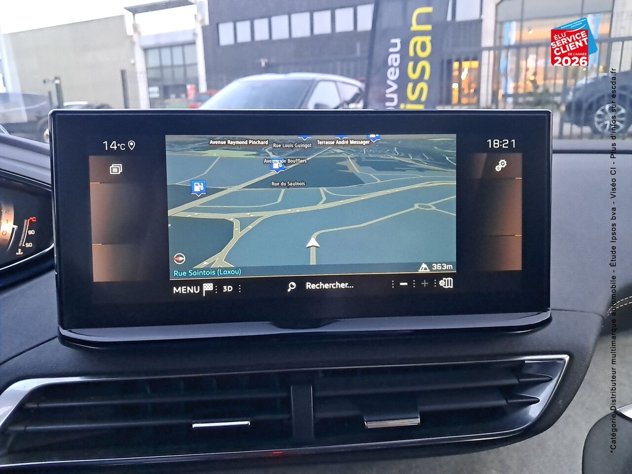 chez Peugeot Reims