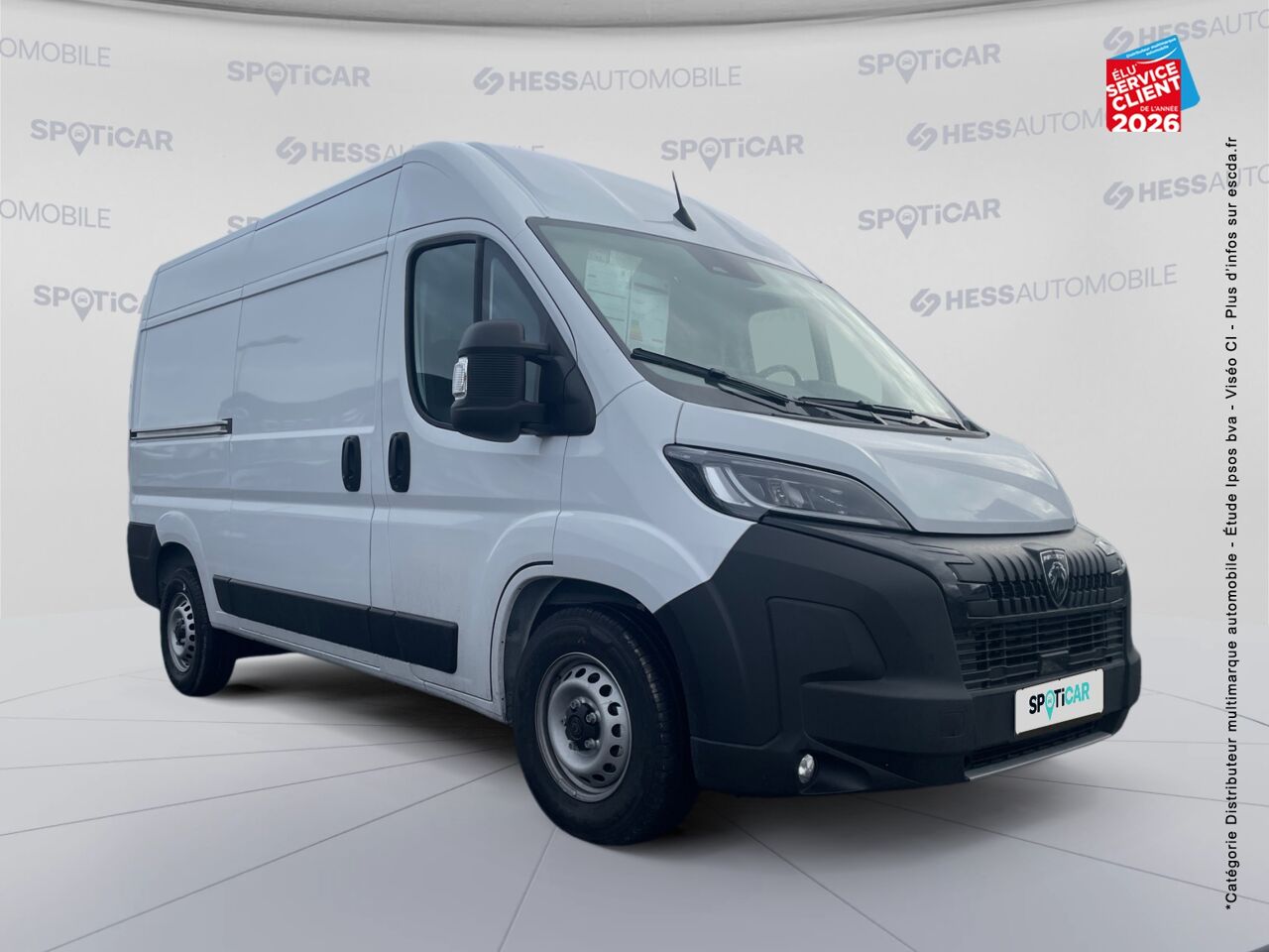 chez Peugeot Reims
