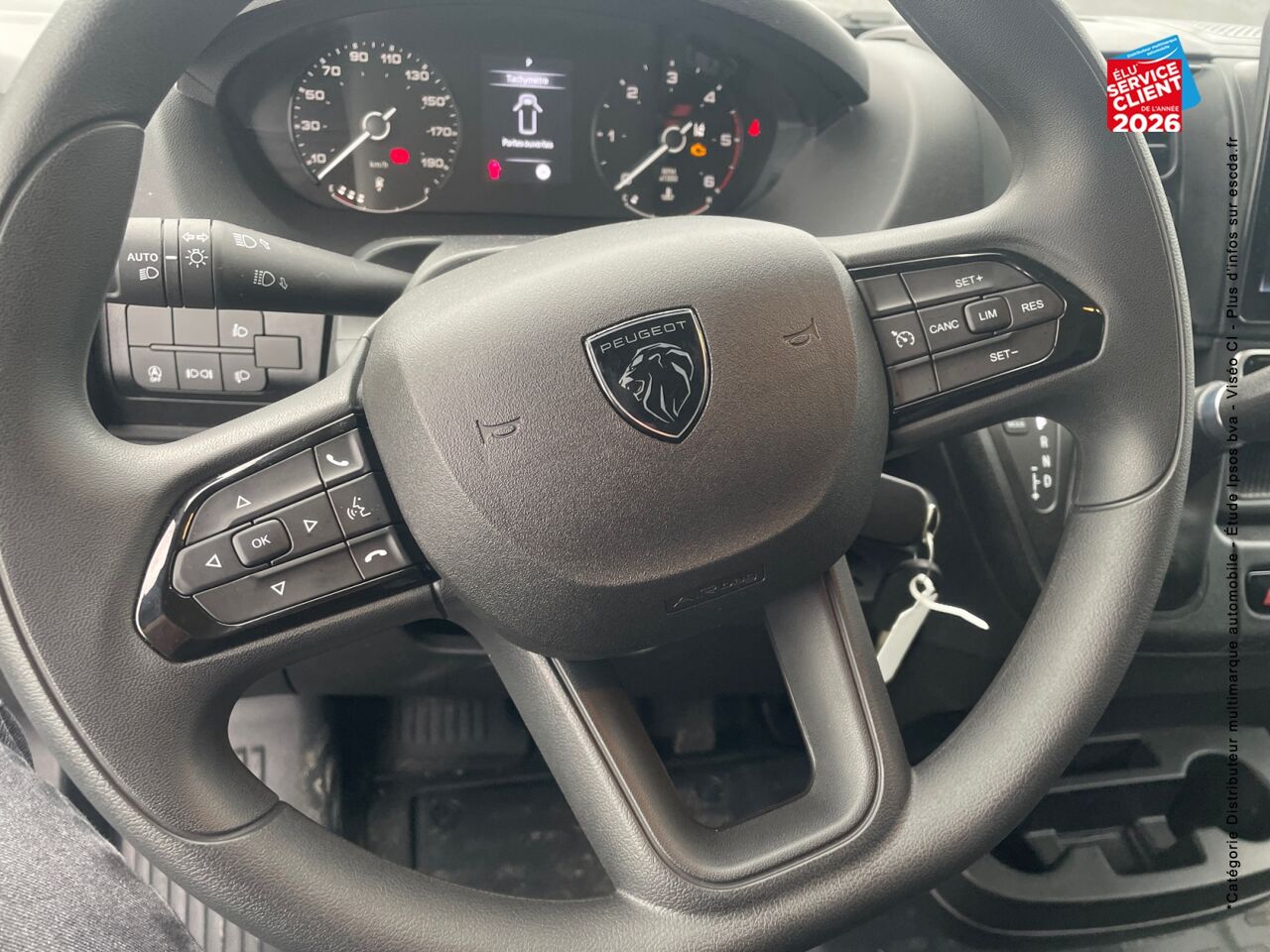 chez Peugeot Reims