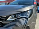 Véhicule d'occasion PEUGEOT 3008 HYBRID4 300CH GT PACK E-EAT8