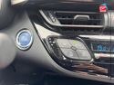 Véhicule d'occasion TOYOTA C-HR 122H GRAPHIC 2WD E-CVT RC18