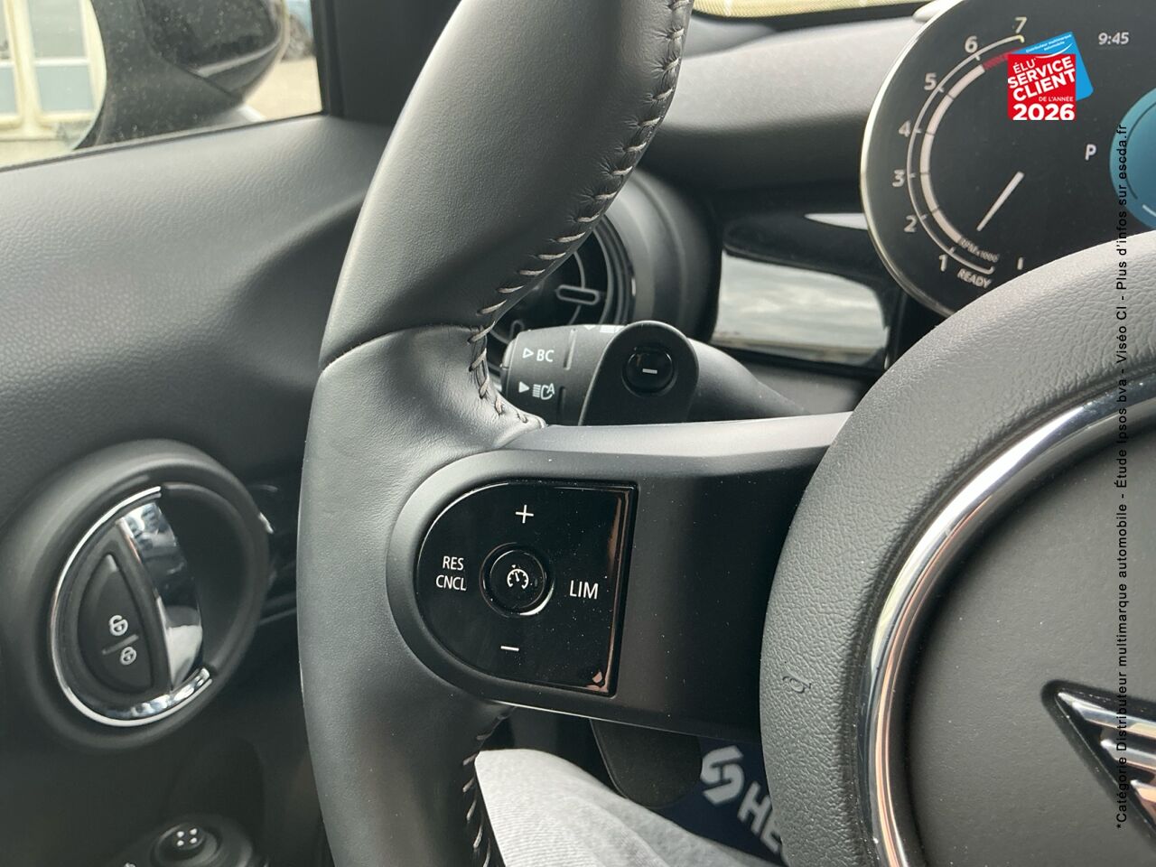chez MINI Besançon
