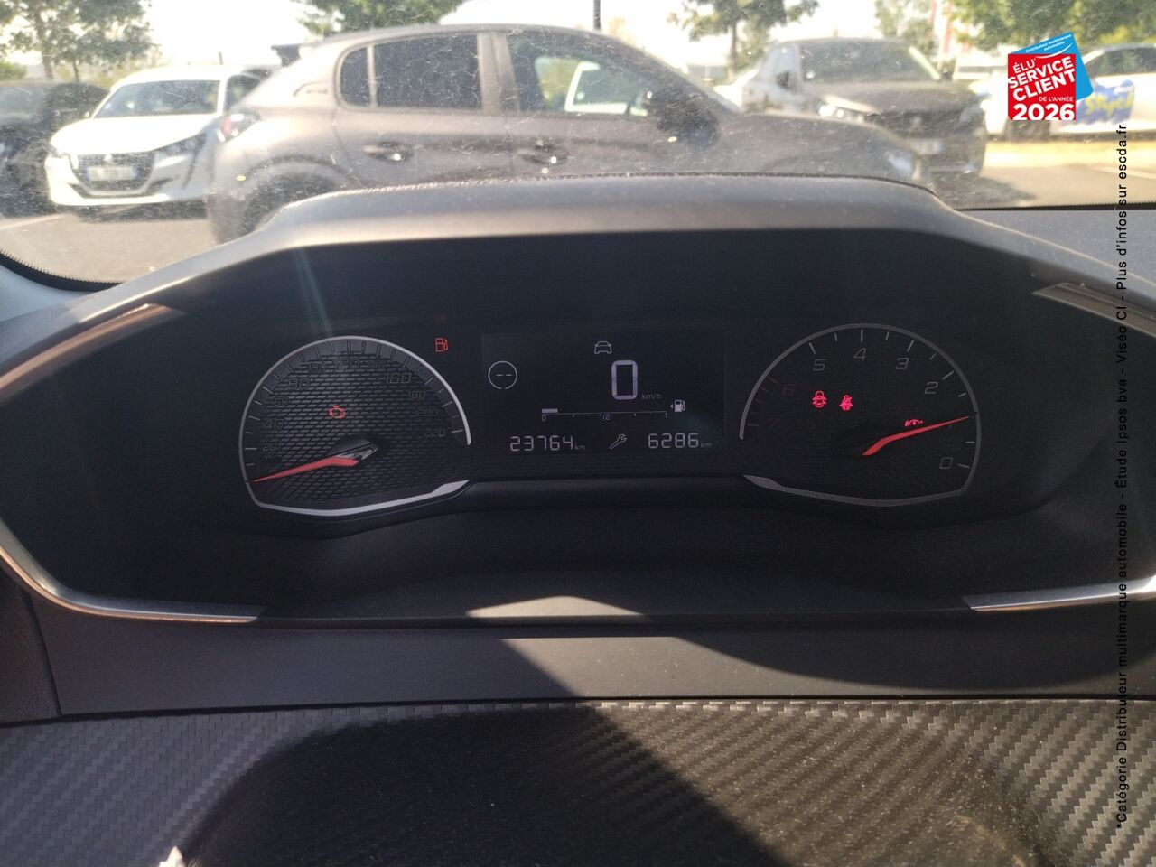 chez Peugeot Reims
